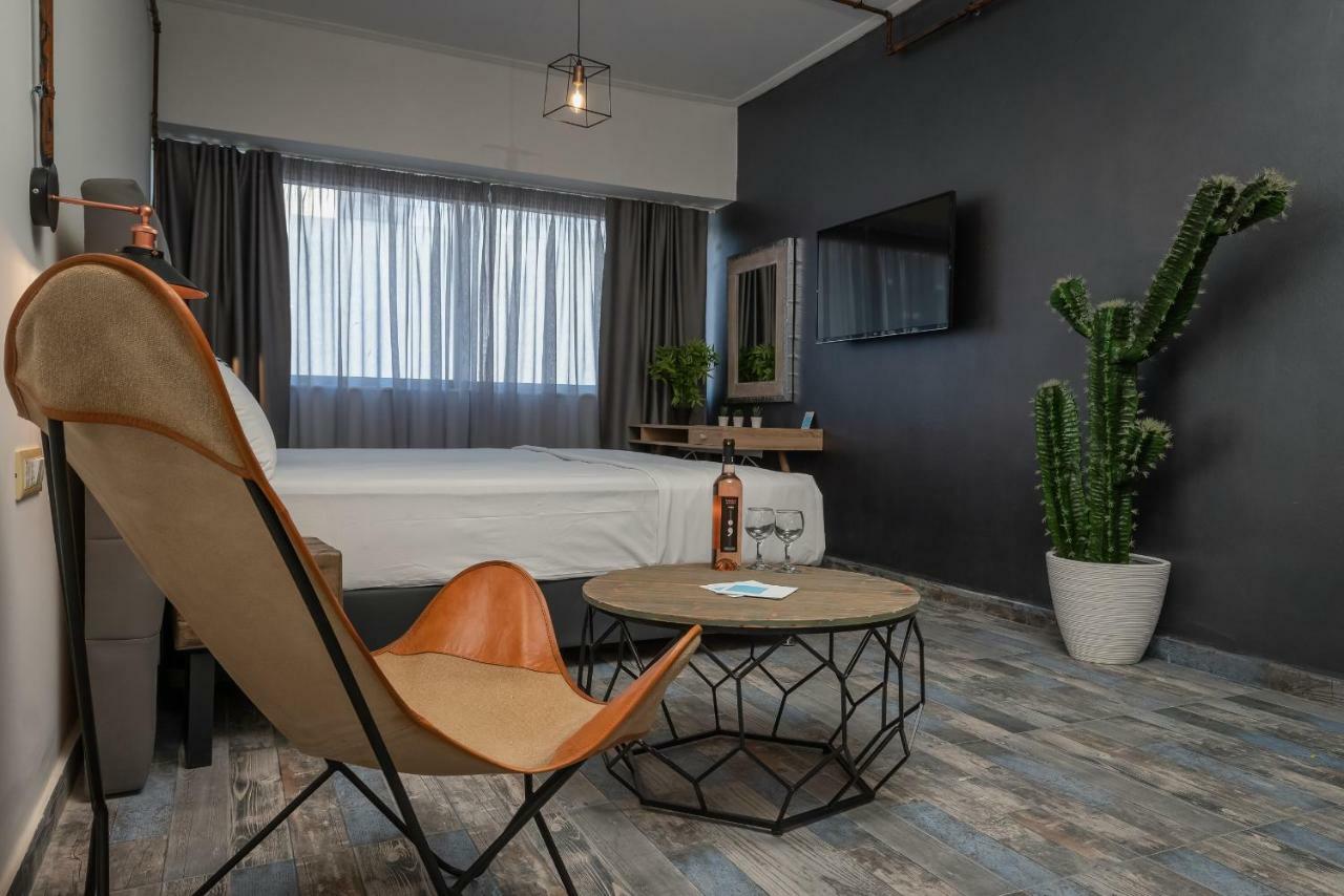 Superb Industrial Style Lodge Heart Of Athens Luaran gambar